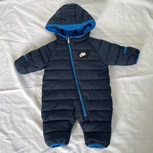 Nike Kids Navy and Blue Puffer Snowsuit